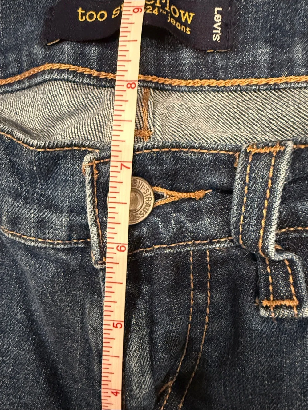 Levi's Women's Skinny Jeans in Faded Blue Wash